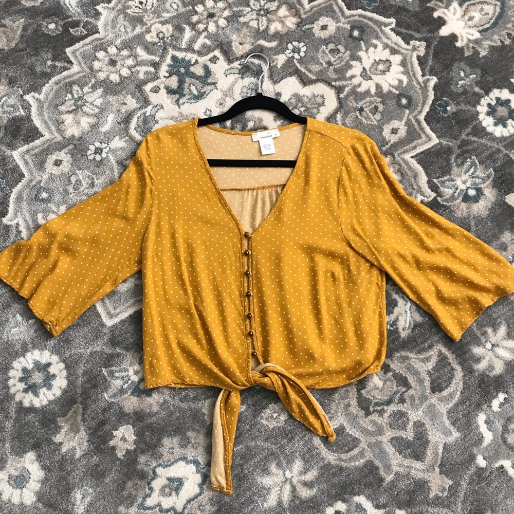 Cropped Tie Front Top